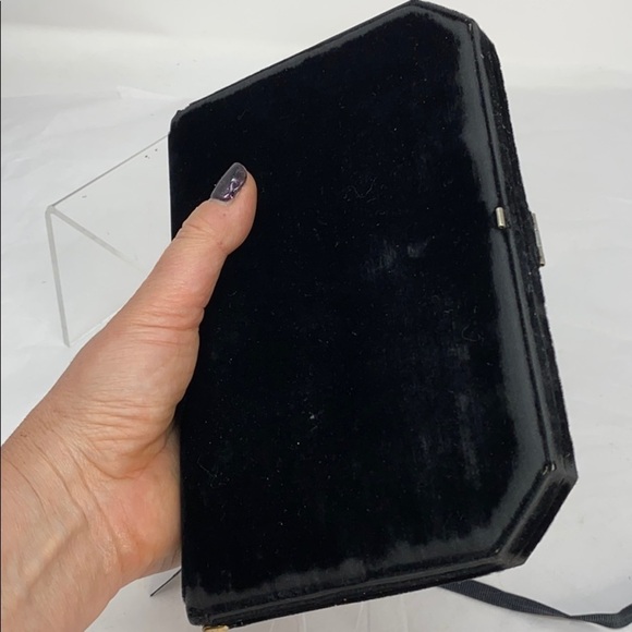 Vintage Elizabeth Arden Black Velvet Mirror Clutch - Picture 1 of 13